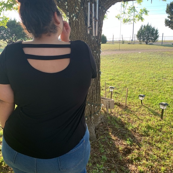 Sexy Back Shirt - Picture 4 of 7